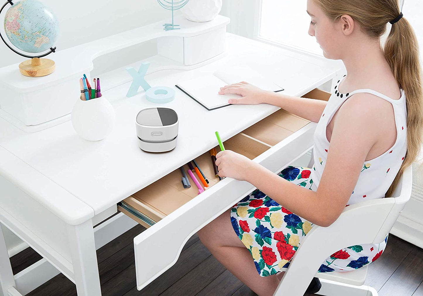 Desktop Vacuum Cleaner!